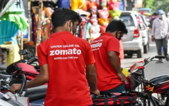 Zomato stops offering its 10-minute delivery option