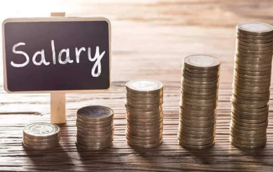 Report predicts 15-30% salary hike for Indian workers in 2023